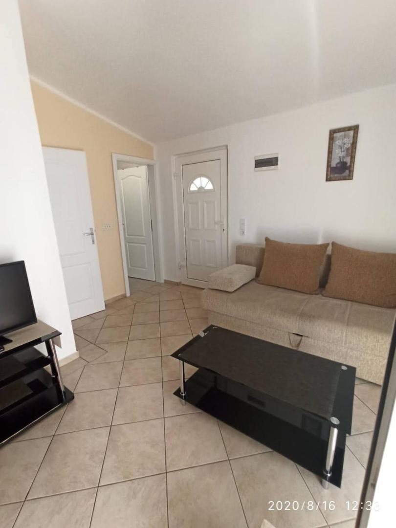Apartmani Lun Vir Dış mekan fotoğraf