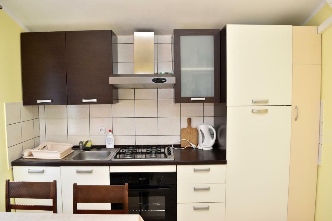 Apartmani Lun Vir Dış mekan fotoğraf