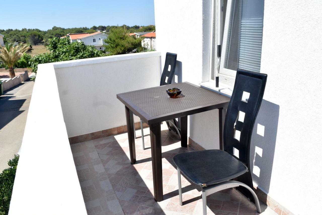 Apartmani Lun Vir Dış mekan fotoğraf